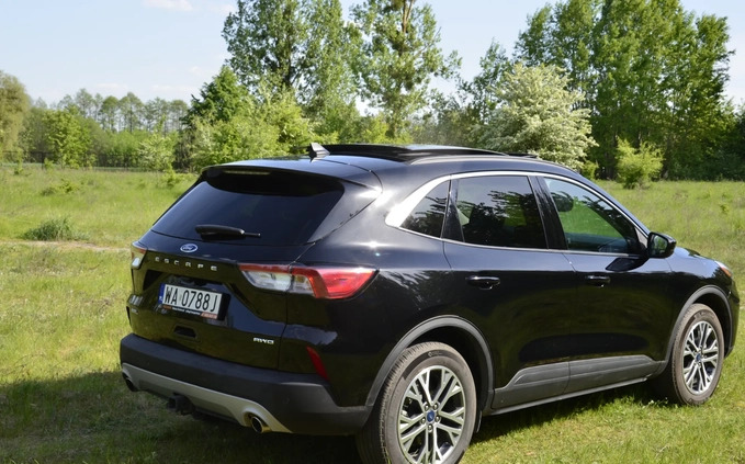 Ford Escape cena 118600 przebieg: 18400, rok produkcji 2022 z Warszawa małe 704